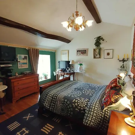 D'hote De Rochette *